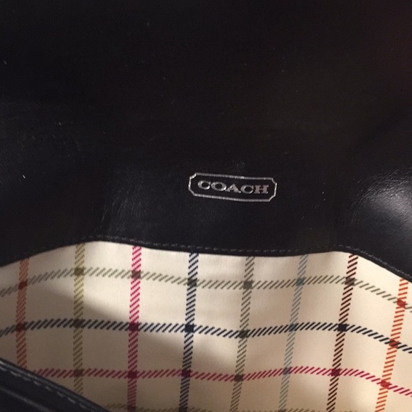 Coach wristlet - Picture 5 of 8